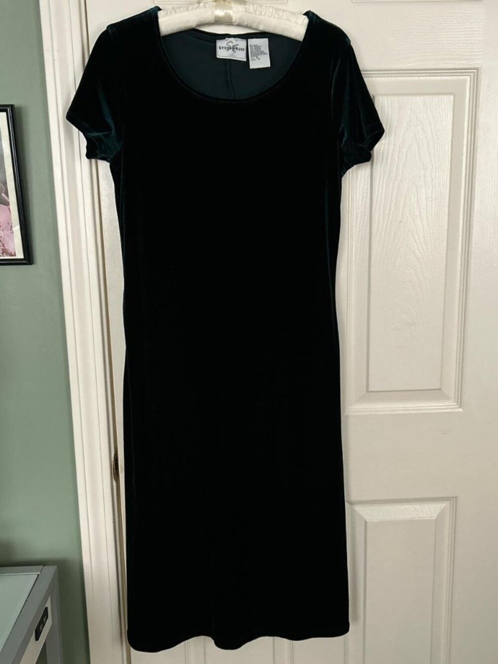VTG 90s Studio Ease Green Velvet Dress